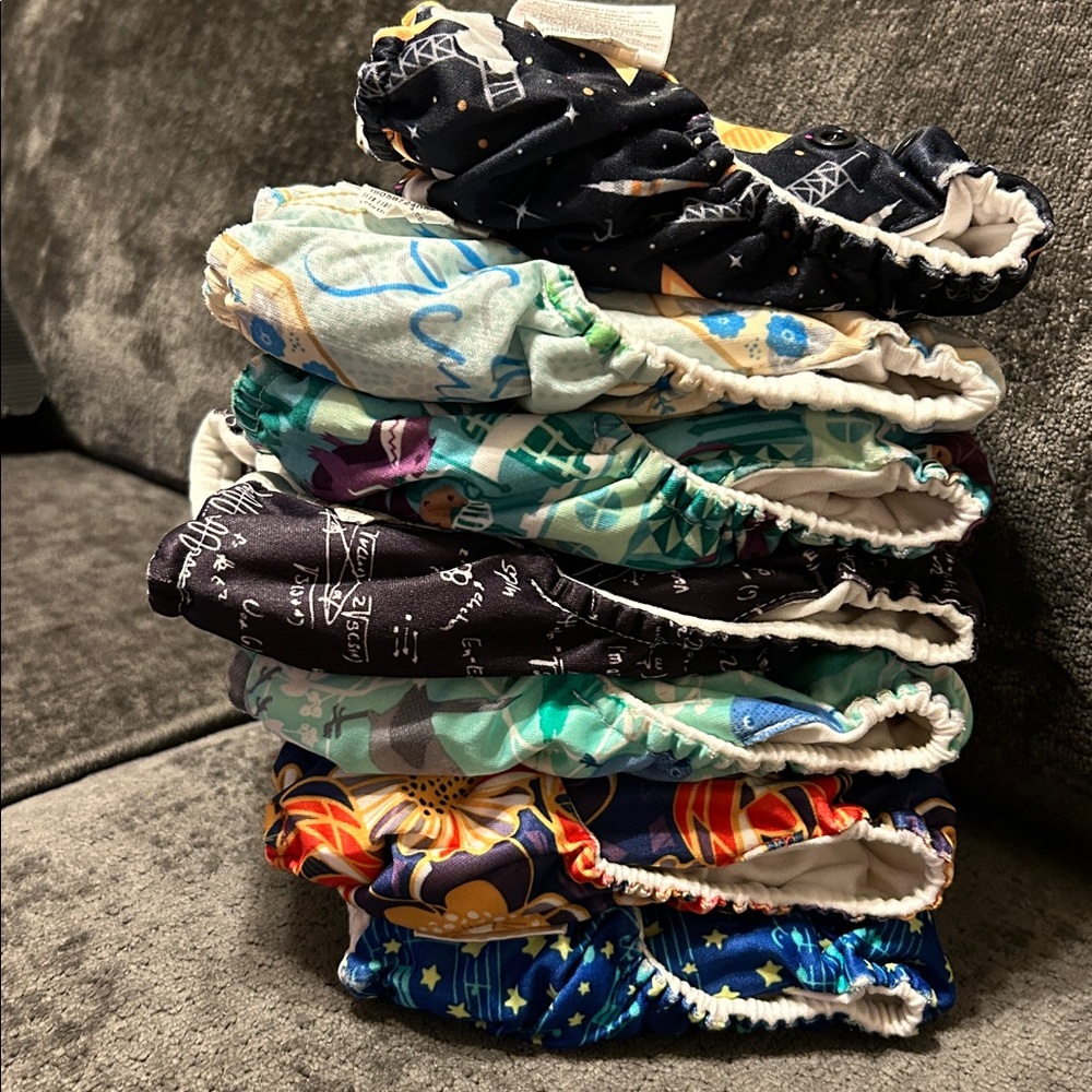 BumGenius Colorful Patterned Cloth Diaper bundle⭐️ - Picture 5 of 14